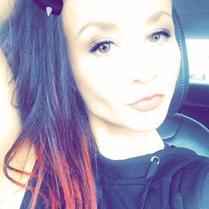 Meet your Posher, Heidi